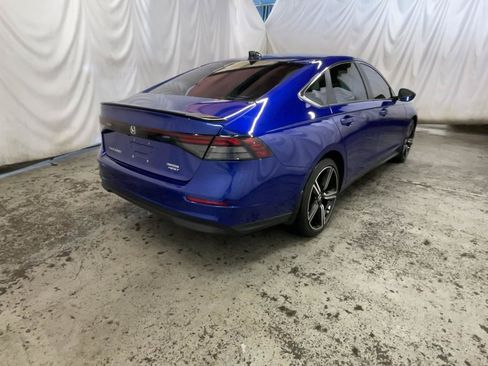 Used 2024 Honda Accord Sport image 5