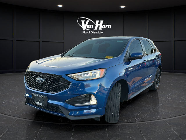Used 2022 Ford Edge ST-Line w/ Class II Trailer Tow Package AWD/4WD image 3