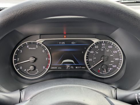 Used 2024 Nissan Sentra SV image 14