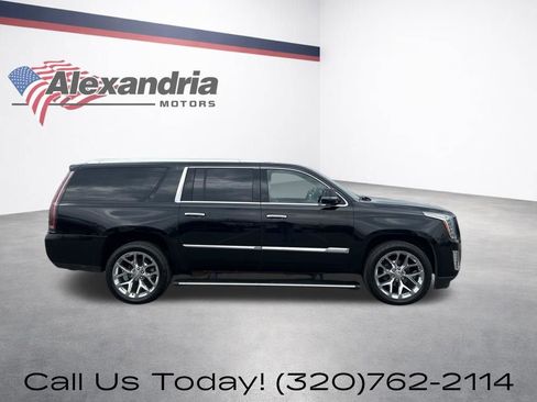 Used 2016 Cadillac Escalade ESV Platinum image 5