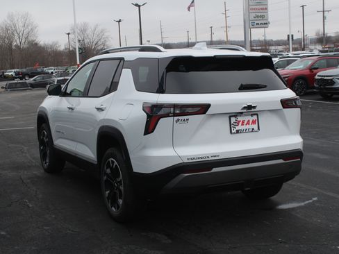 New 2026 Chevrolet Equinox LT image 5