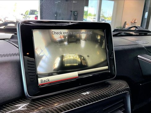 Used 2016 Mercedes-Benz G 63 AMG 4MATIC image 13