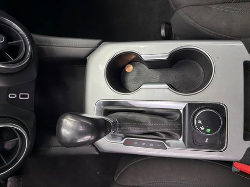 Used 2019 Chevrolet Blazer LT image 31