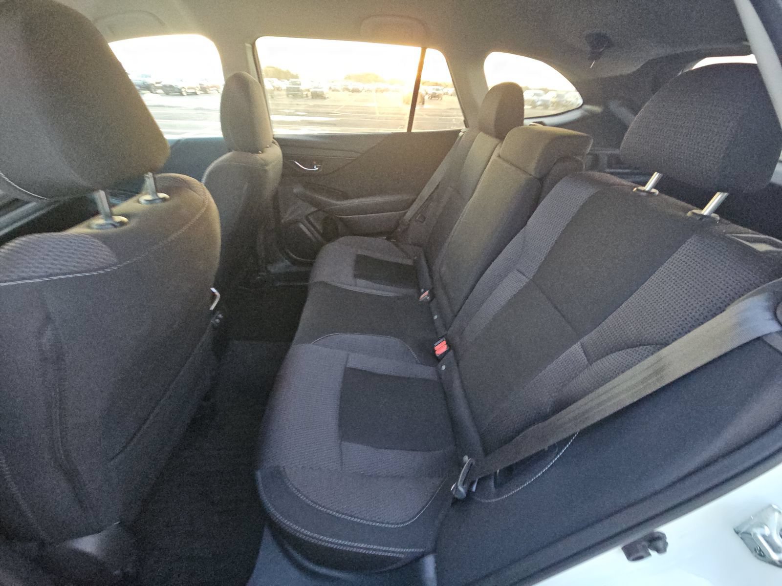 Used 2022 Subaru Outback Premium AWD/4WD image 6
