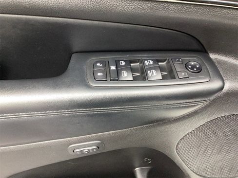 Used 2020 Jeep Grand Cherokee Limited X image 16