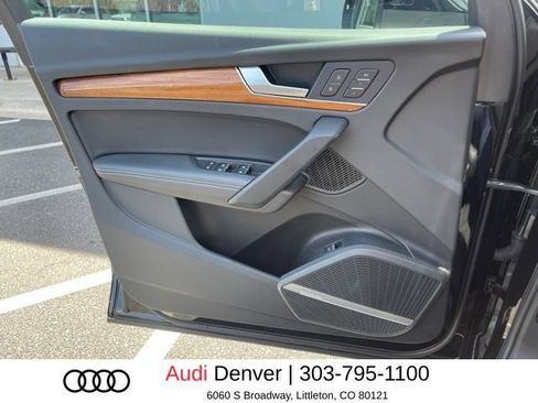 Used 2023 Audi Q5 2.0T Premium Plus w/ Premium Plus Package AWD/4WD image 11