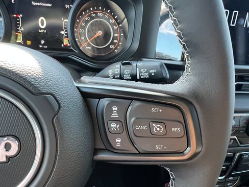 New 2026 Jeep Wrangler Unlimited Rubicon AWD/4WD image 21