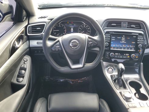 Used 2017 Nissan Maxima 3.5 SL image 16