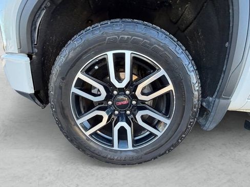 Used 2021 GMC Sierra 1500 AT4 w/ AT4 Preferred Package AWD/4WD image 29