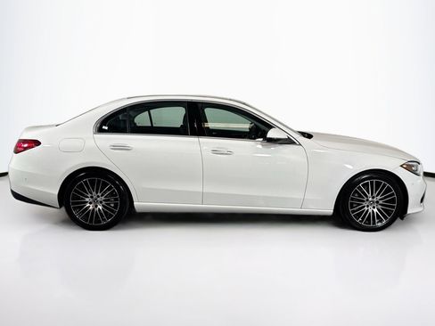Used 2023 Mercedes-Benz C 300 Sedan image 4