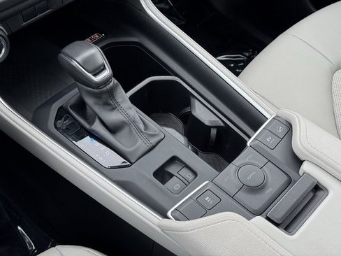 Certified 2024 Toyota Grand Highlander XLE image 20