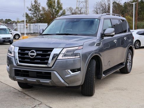 Used 2023 Nissan Armada SL image 25