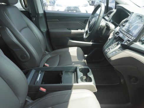 Used 2021 Honda Odyssey EX-L image 8