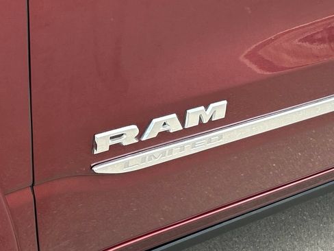 Used 2024 RAM 1500 Limited AWD/4WD image 31