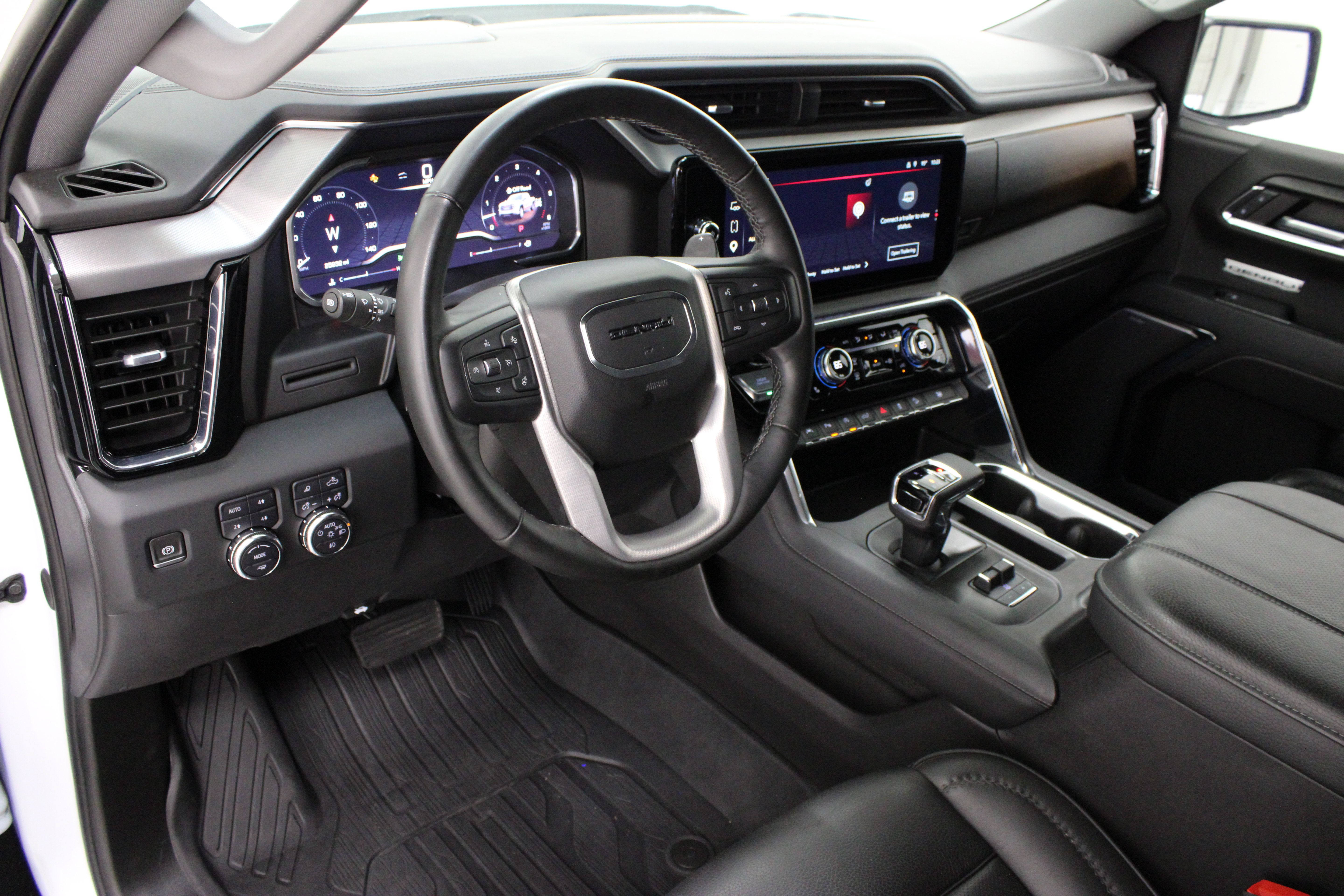 Used 2024 GMC Sierra 1500 Denali AWD/4WD image 16