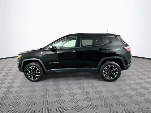 Certified 2019 Jeep Compass Trailhawk w/ Cold Weather Group AWD/4WD image 6