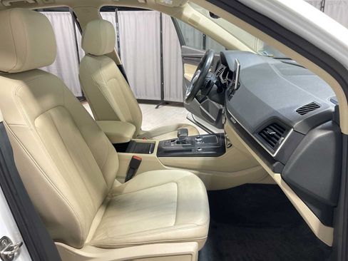 Used 2020 Audi Q5 2.0T Premium Plus w/ Premium Plus Package AWD/4WD image 14