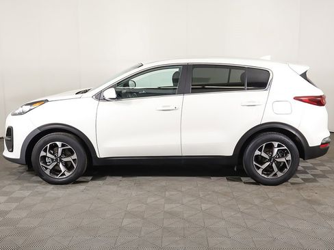 Used 2022 Kia Sportage LX image 14