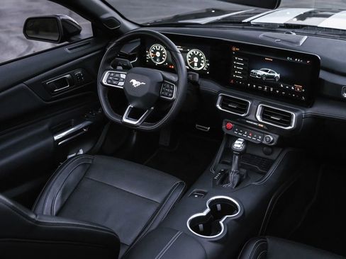 Used 2024 Ford Mustang GT Premium RWD image 16