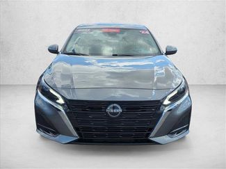 Used 2024 Nissan Altima 2.5 SV w/ SV Premium Package FWD video 2