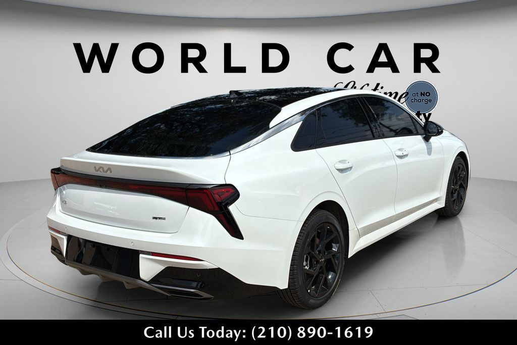 New 2026 Kia K5 GT-Line w/ GT-Line Premium Package FWD image 3