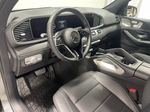 Used 2025 Mercedes-Benz GLE 350 4MATIC image 21