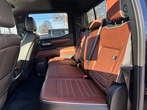Used 2024 GMC Sierra 1500 Denali Ultimate image 21