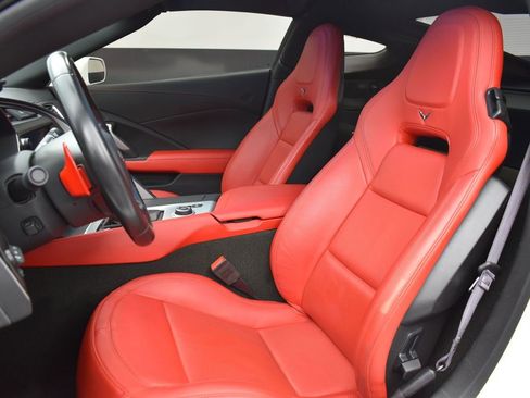 Used 2017 Chevrolet Corvette Stingray Coupe image 14