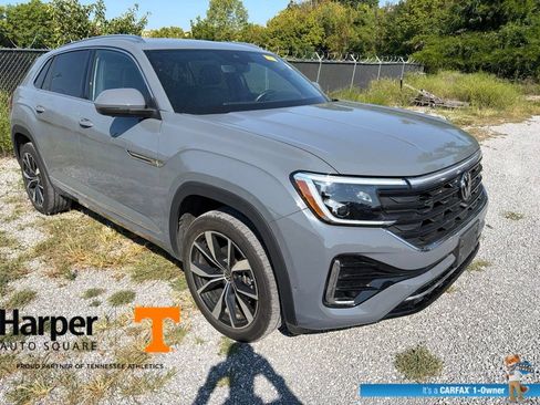 Used 2024 Volkswagen Atlas Cross Sport SEL Premium R-Line AWD/4WD image 7
