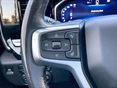 Used 2022 Chevrolet Silverado 1500 LT AWD/4WD image 22