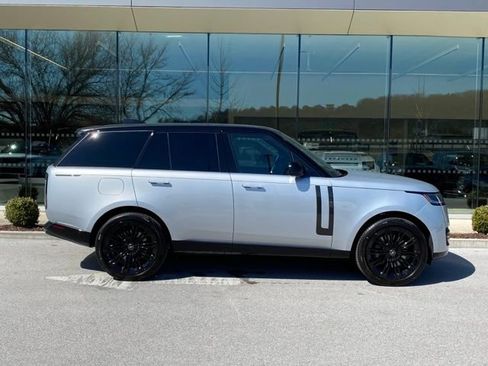 Used 2025 Land Rover Range Rover SE AWD/4WD image 26