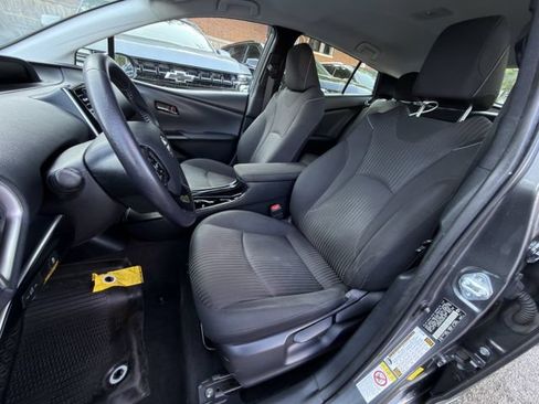 Used 2022 Toyota Prius Prime LE FWD image 23