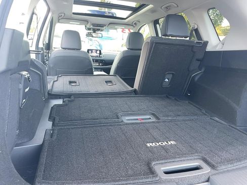 Used 2023 Nissan Rogue SL image 23