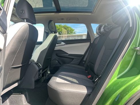 New 2026 Volkswagen Taos SE AWD/4WD image 18