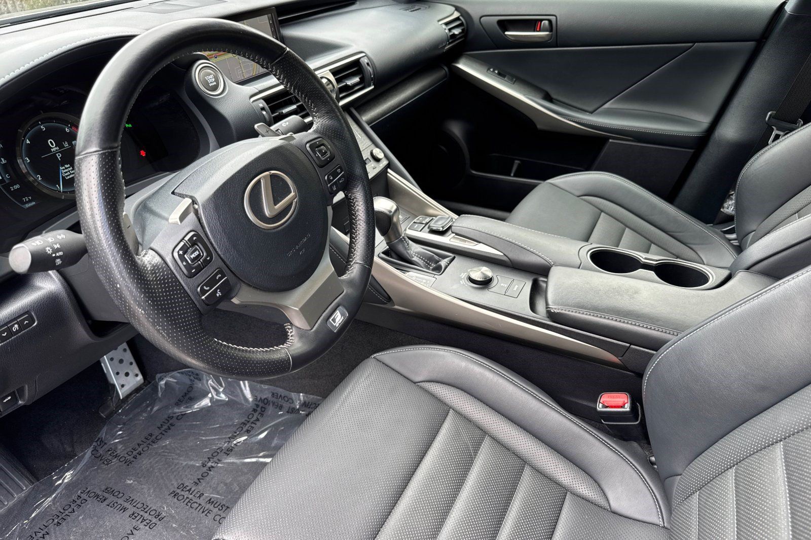 Used 2019 Lexus IS 300 F Sport w/ F Sport Package RWD image 11
