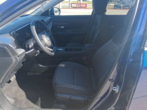 New 2026 Nissan Kicks SV w/ SV Premium Package FWD image 11