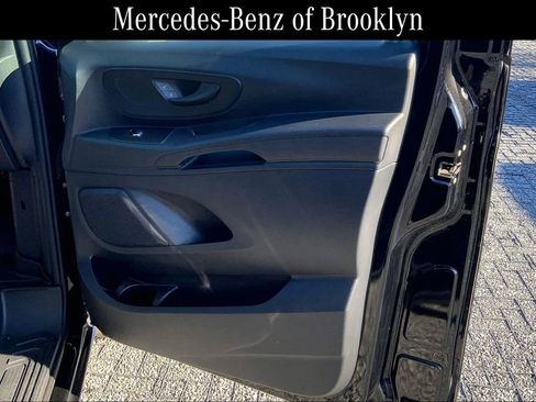 Used 2019 Mercedes-Benz Metris Passenger image 20