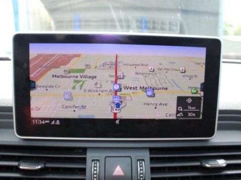 Used 2018 Audi Q5 2.0T Premium Plus w/ Premium Plus Package image 30