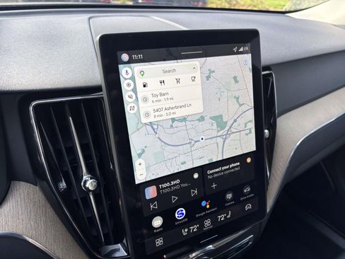 New 2026 Volvo XC60 B5 Plus w/ Protection Package Premier image 19