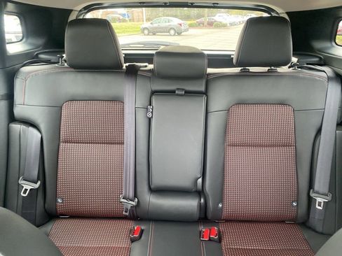 New 2025 Nissan Kicks SR w/ Interior Electronics Package FWD image 25