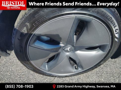 Used 2018 Tesla Model 3 Long Range image 11