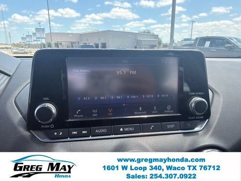 Used 2024 Nissan Sentra S FWD image 18