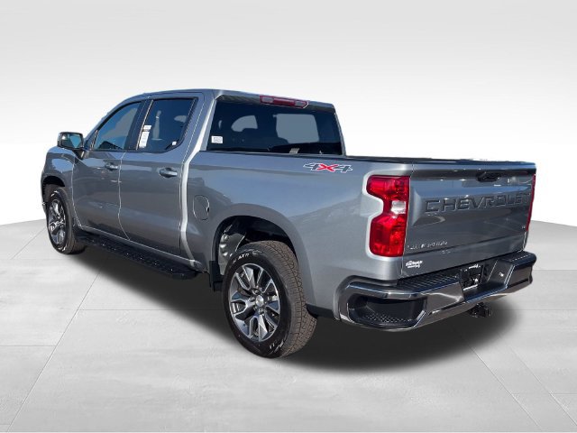 Used 2023 Chevrolet Silverado 1500 LT AWD/4WD image 3