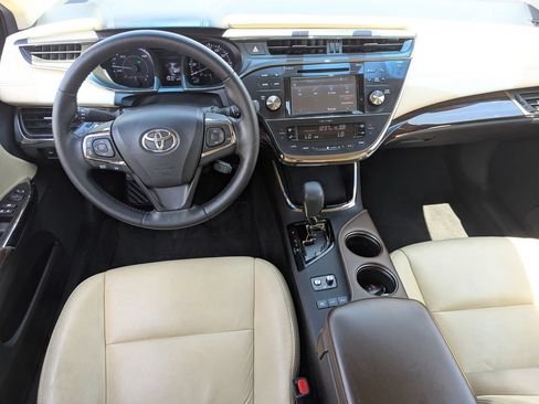 Used 2015 Toyota Avalon XLE Premium FWD image 33