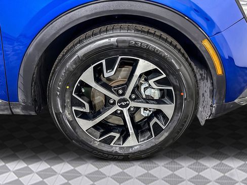 Used 2023 Kia Sportage EX image 32