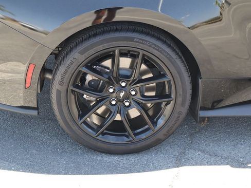 Used 2025 Ford Mustang GT w/ Mustang Nite Pony Package RWD image 11