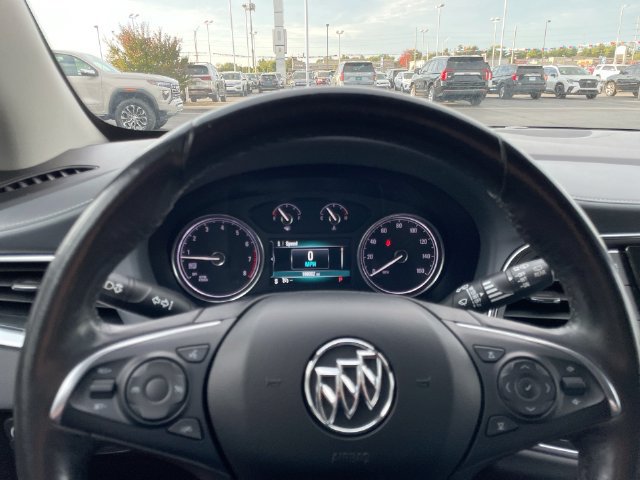 Used 2018 Buick Enclave Essence FWD image 19