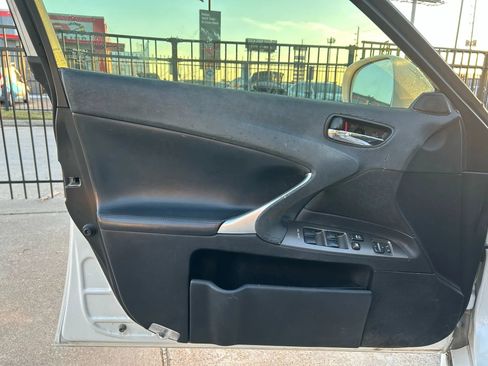 Used 2007 Lexus IS 250 image 12