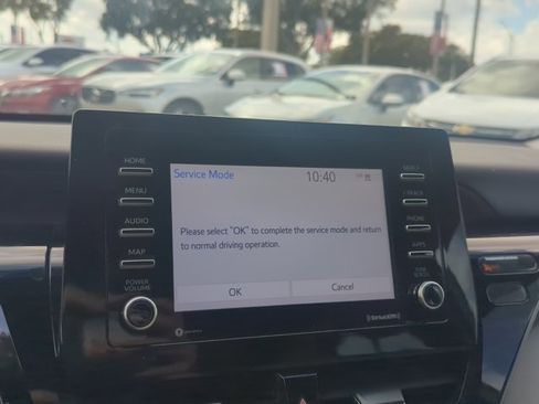 Used 2023 Toyota Camry SE FWD image 18