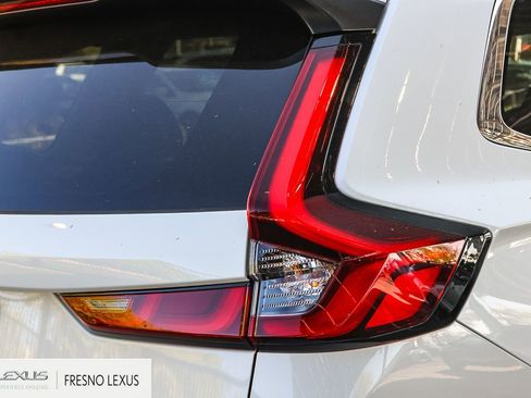 Used 2025 Honda CR-V EX image 7